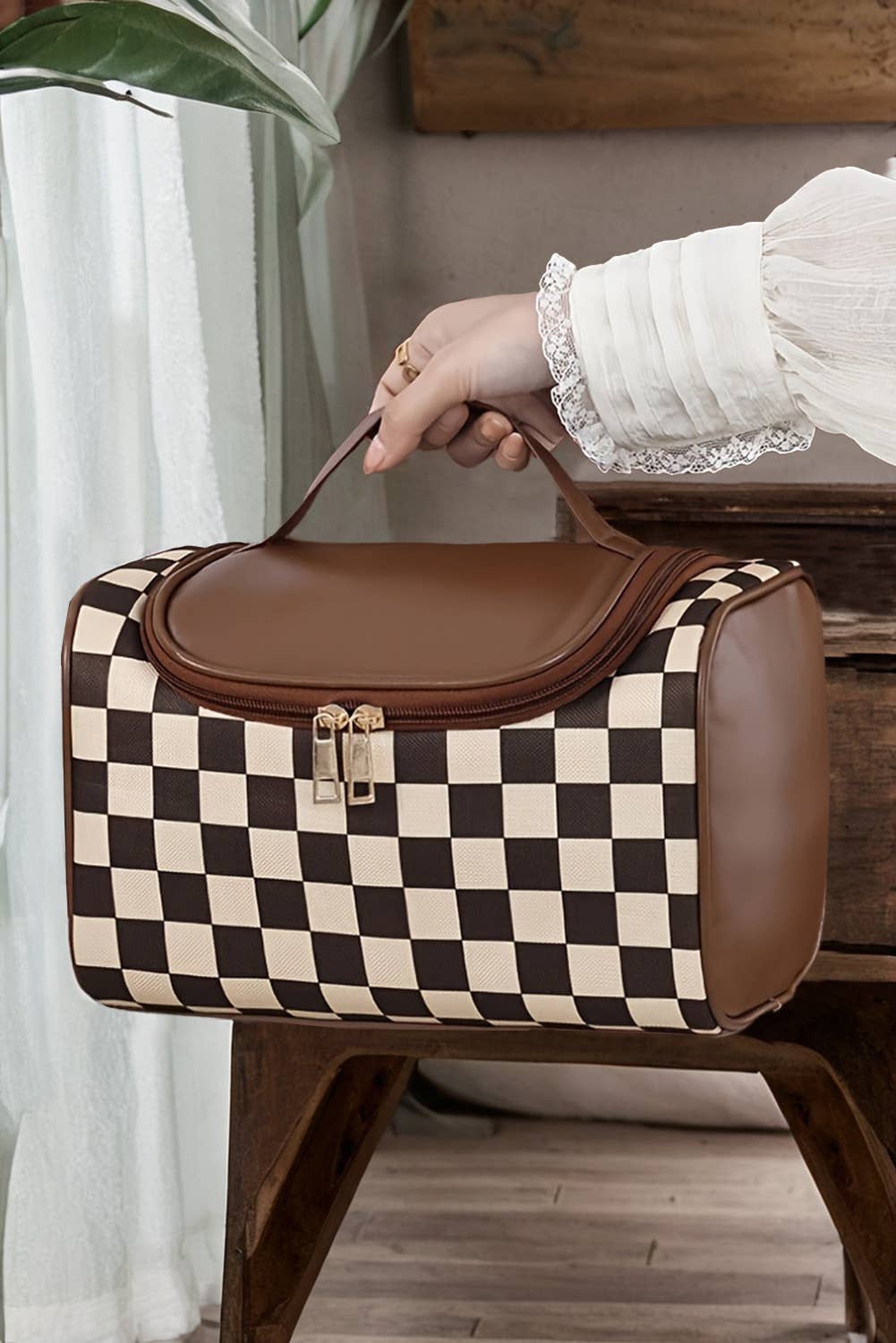 Checkered PU Leather Zipper Makeup Bag