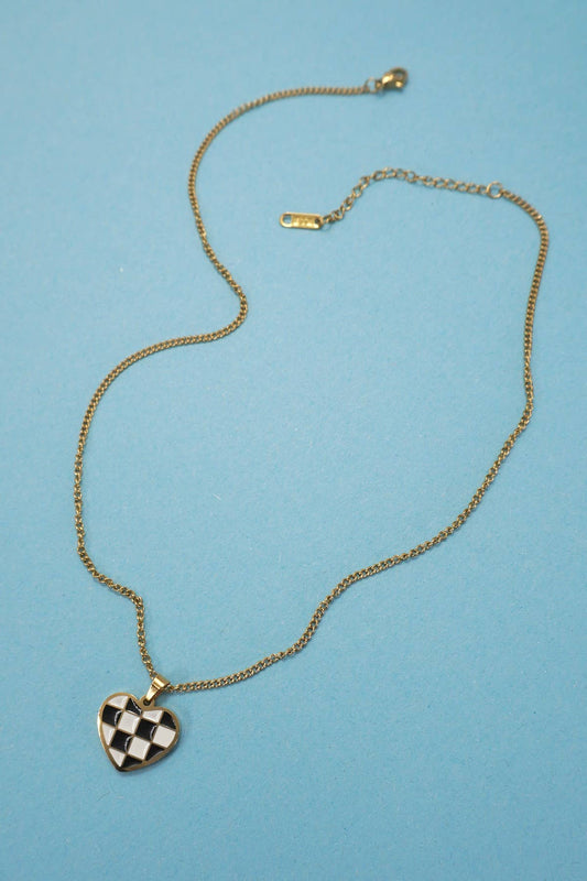 CHECKERED HEART NECKLACE